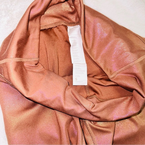 Iridescent Fabletics matching set - Picture 12 of 13